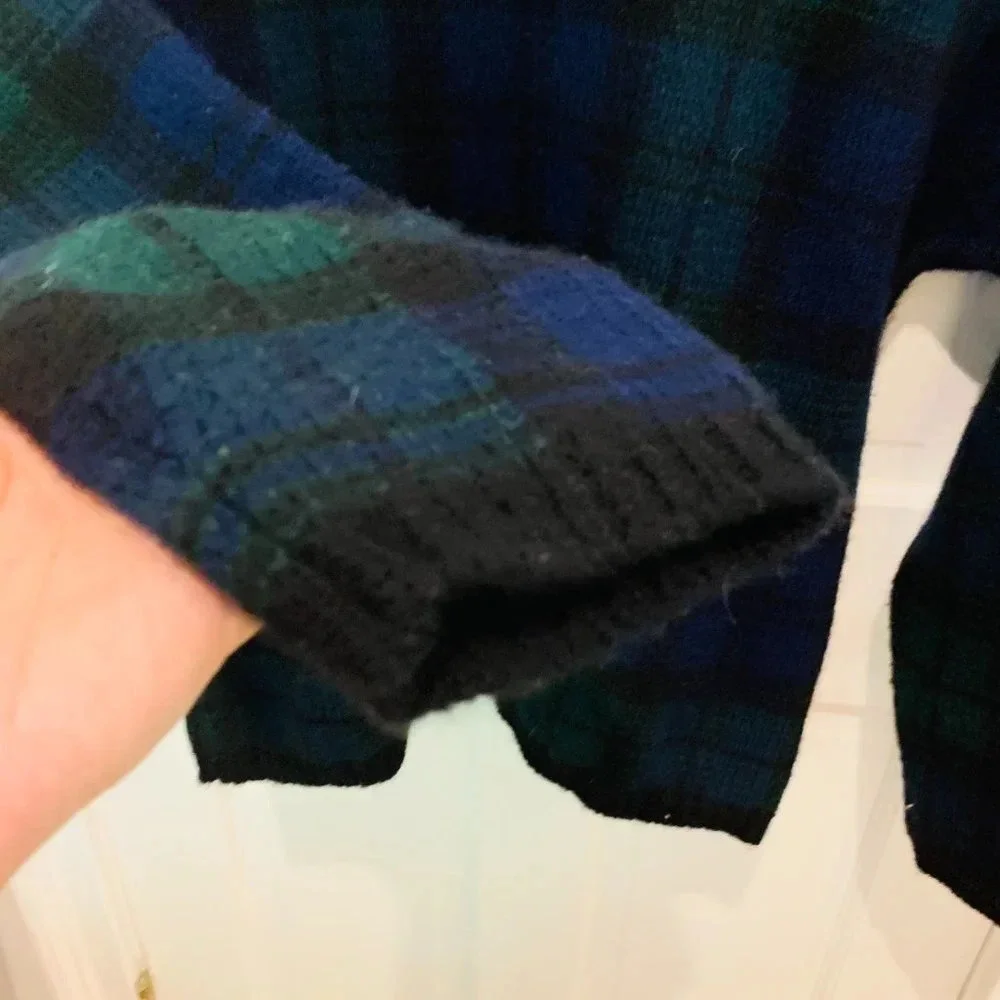 Vintage Women's J.Crew Wool Sweater Size Small
